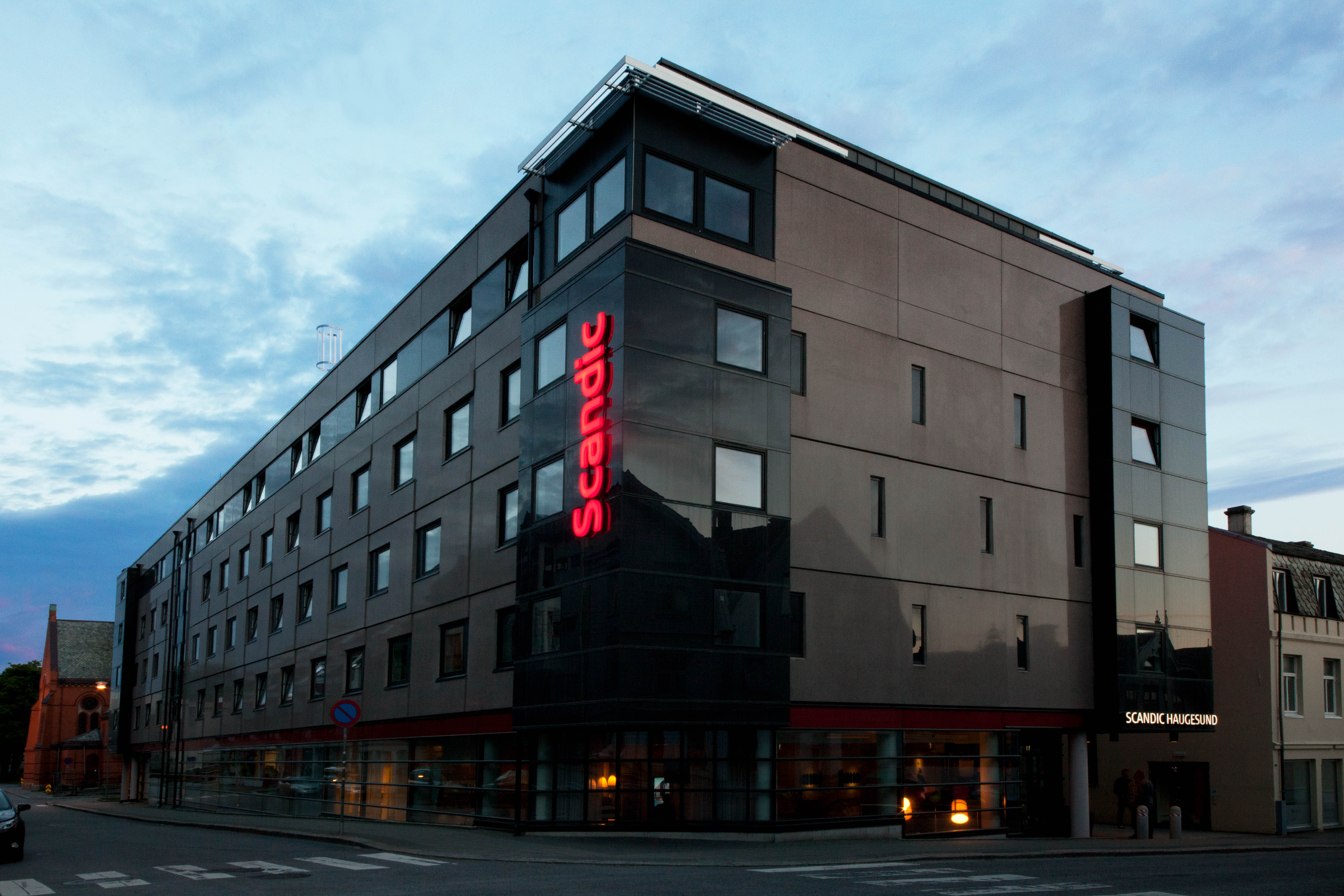 stay-at-scandic-haugesund-hotel-in-haugesund